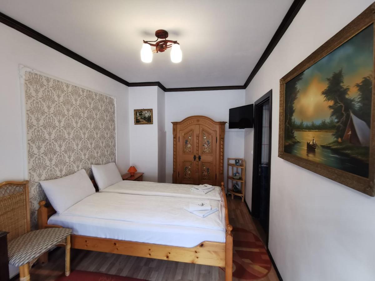 Via Transilvanica Sighisoara Hotel Exterior photo